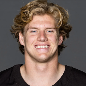 Carson Schwesinger headshot